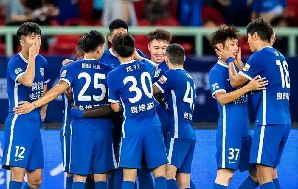 U23亚洲杯分组A组：卡塔尔、澳大利亚、约旦、印尼B组：日本、韩国、阿联酋、中国C组：沙特、伊拉克、泰国、塔吉克斯坦D组：乌兹别克斯坦、越南、科威特、马来西亚罗马诺：格列兹曼专注于马竞 他不会在冬窗加盟曼联罗马诺在今天的专栏中谈到了格列兹曼，直接指出法国球星只想留在马德里竞技，和曼联没有联系。